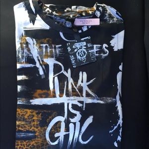 NWT BalmainxVS Oversized Tee sz M fashion show